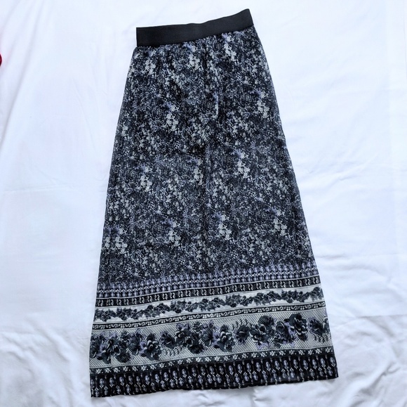 Lily Rose Dresses & Skirts - Bohemian Floral Maxi Skirt With Mini Skirt Under